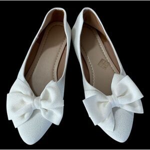 2 Available White Textile Flats with Bows 43/12.5 & 41/9.5